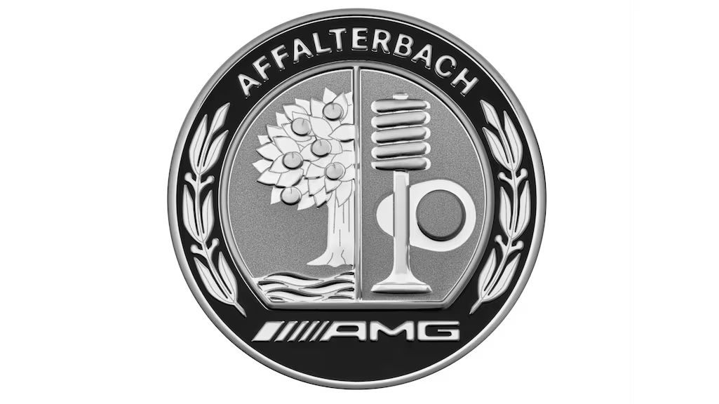 Coprimozzo AMG, con stemma AMG