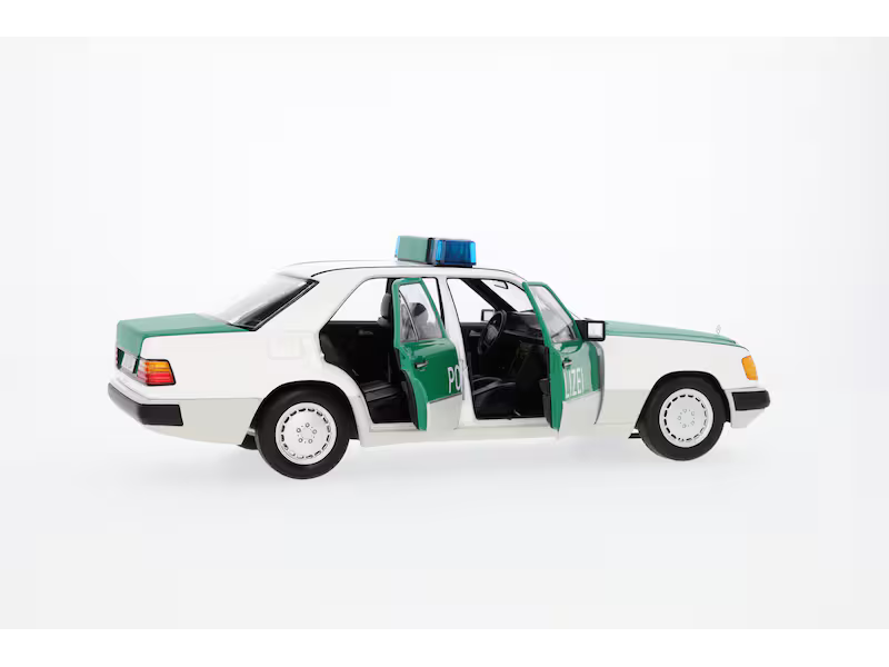230 E W 124 (1989-1993), Berlina, Polizia